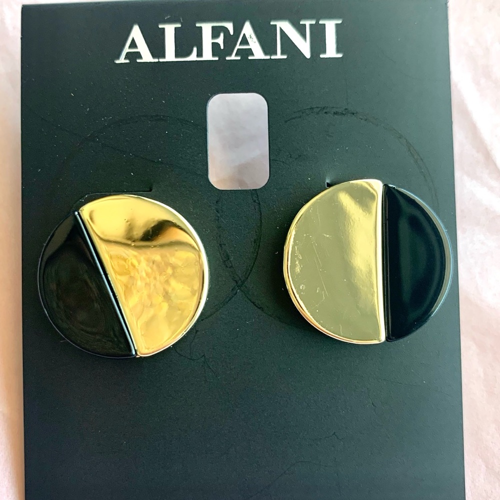 Alfani black & gold stud earrings